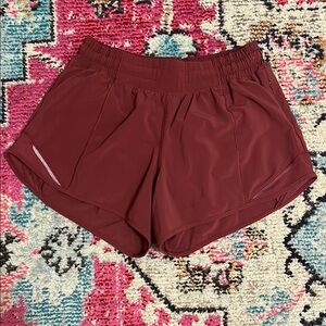 Lululemon hotty hot LR